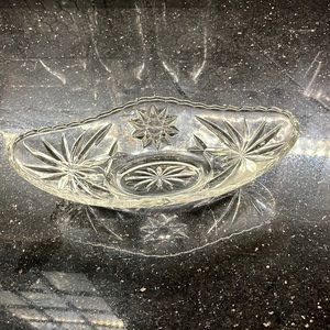 Crystal serving dish